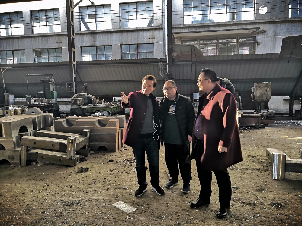 性爱影片
党委陈为旭书记一行到校友企业福建金泉集团走访调研3d140a18c72c5e29 性爱影片
党委陈为旭书记一行到校友企业福建金泉集团走访调研3d140a18c72c5e29