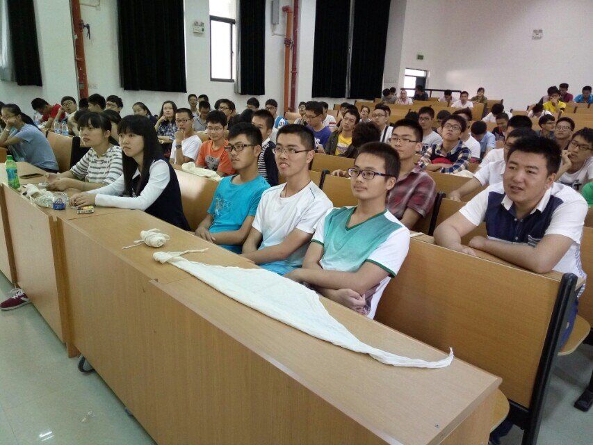 性爱影片
红十字会急救知识培训 (5) 性爱影片
红十字会急救知识培训 (5)